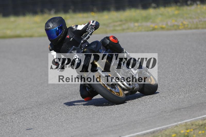 /07 09.04.2026 Cornu Master School ADR/Gruppe blau/8